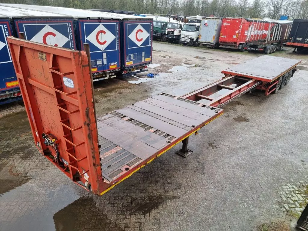 Trax 19 Meter Extendable 1x Lifting Axle